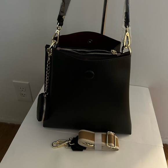 Shoulder bag - Picture 1 of 7